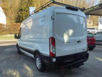 Gebraucht Ford Transit Trend 131 PS (96 kW) 2022 Frost  weiß Van / Kleinbus