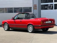 Gebraucht BMW 318 Cabriolet Performance 113 PS (83 kW) 1992 Rot Cabrio