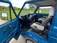 Begagnad VW Multivan 69 HK (50 kW) 1988 Blå Minibuss