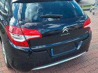 Gebraucht Citroën C4 SELECTION 95 PS (69 kW) 2012 Schwarz Limousine