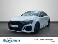 Gebraucht Audi RS3 Ambiente 400 PS (294 kW) 2024 Gletscherweiß metallic Limousine