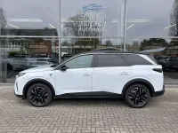 Neu Peugeot 5008 GTi 145 PS (106 kW) 2026 Okenit weiss metallic SUV