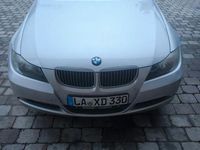 Gebraucht BMW 330 231 PS (169 kW) 2006 Silber Kombi