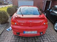 Gebraucht Hyundai Coupé 140 PS (102 kW) 2001 Rot Coupé