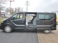 Gebraucht Opel Vivaro 140 PS (102 kW) 2015 Schwarz Van / Kleinbus