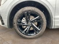 Gebraucht VW Tiguan Allspace R-line 200 PS (147 kW) 2022 Pyritsilber SUV