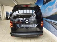 Gebraucht VW Caddy Maxi Comfortline 125 PS (91 kW) 2018 Schwarz perleffekt Van / Kleinbus