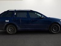 Gebraucht Skoda Octavia Ambiente 105 PS (77 kW) 2011 Blau Kombi