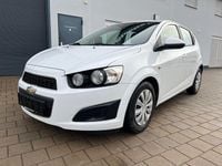 Gebraucht Chevrolet Aveo LT 86 PS (63 kW) 2011 Weiß Kleinwagen