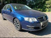 Gebraucht VW Passat 150 PS (110 kW) 2006 Blau Limousine