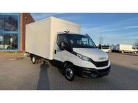 Second-hand Iveco Daily 156 CP (114 kW) 2024 Alb Van