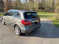 Gebraucht Mercedes B200 156 PS (114 kW) 2012 Grau Van / Kleinbus