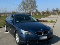 Gebraucht BMW 530 231 PS (169 kW) 2003 Blau Limousine