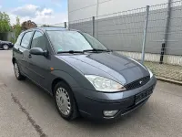 Gebraucht Ford Focus Ghia 116 PS (85 kW) 2003 Grau Limousine