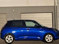 Neu Suzuki Swift Comfort 83 PS (61 kW) 2025 Frontier/superblack Limousine