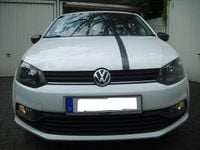 Usado VW Polo Edition 60 HP (44 kW) 2015 Branco Sedan
