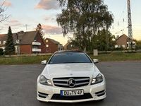 Gebraucht Mercedes C250 Edition 1 204 PS (150 kW) 2011 Weiß Coupé