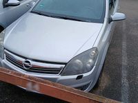 Second-hand Opel Astra 116 CP (85 kW) 2008 Argintiu Berlinǎ