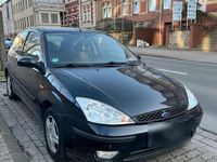 Brugt Ford Focus 101 HK (74 kW) 2002 Sort Sedan