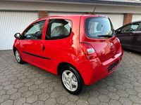 Gebraucht Renault Twingo 58 PS (42 kW) 2009 Rot Kleinwagen