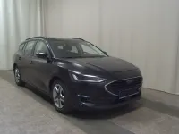 Używany Ford Focus Cool & Connect 120 KM (88 kW) 2022 Czarny Kombi