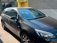 Gebraucht Opel Astra 130 PS (95 kW) 2012 Grau Kombi
