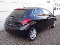 Gebraucht Peugeot 208 Allure 110 PS (80 kW) 2019 Schwarz metallic Kleinwagen