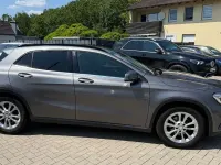 Gebraucht Mercedes GLA200 Style 136 PS (100 kW) 2014 Grau SUV