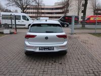 Gebraucht VW Golf VIII 116 PS (85 kW) 2023 Silber Limousine
