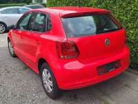 Gebraucht VW Polo Trendline 60 PS (44 kW) 2011 Flashrot Kleinwagen