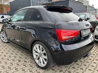 Gebraucht Audi A1 S-Line 185 PS (136 kW) 2011 Phantomschwarz perleffekt Kleinwagen