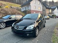 Gebraucht Mercedes B160 95 PS (69 kW) 2011 Schwarz Van / Kleinbus