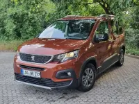 Gebraucht Peugeot Rifter 131 PS (96 kW) 2022 Metalliclackierung Van / Kleinbus