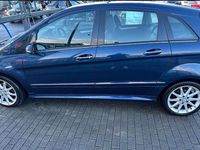 Gebraucht Mercedes B170 116 PS (85 kW) 2008 Blau Van / Kleinbus