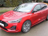 Gebraucht Ford Focus ST-Line 125 PS (91 kW) 2023 Fantastic red Limousine