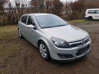 gebraucht Opel Astra 1.6 Benzin mit Xenon