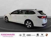Gebraucht VW Passat Basis 150 PS (110 kW) 2025 Weiss Kombi
