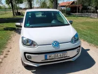 Używany VW up! 68 KM (50 kW) 2013 Biały Hatchback