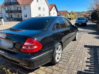 Gebraucht Mercedes E240 177 PS (130 kW) 2002 Schwarz Limousine