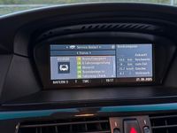 Gebraucht BMW 530 235 PS (172 kW) 2009 Blau Kombi