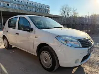 Gebraucht Dacia Sandero 75 PS (55 kW) 2009 Weiß Limousine