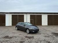 Gebraucht Opel Astra Cosmo 179 PS (131 kW) 2010 Schwarz Limousine