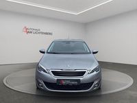 Gebraucht Peugeot 308 Allure 131 PS (96 kW) 2016 Grau Limousine