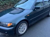 Gebraucht BMW 320 150 PS (110 kW) 2003 Grün Limousine