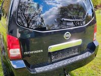 gebraucht Nissan Pathfinder 2,5ltr TDI 7 Sitze,Allrad