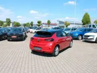 Używany Opel Corsa Elegance 101 KM (74 kW) 2023 Czerwony Hatchback