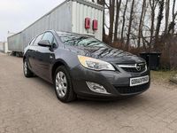 Gebraucht Opel Astra Design Edition 116 PS (85 kW) 2011 Grau Limousine