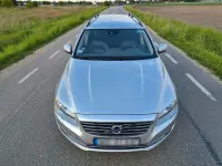 Używany Volvo V70 181 KM (133 kW) 2016 Srebrny Kombi