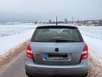 Gebraucht Skoda Fabia 70 PS (51 kW) 2012 Grau Limousine