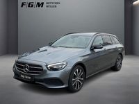 Gebraucht Mercedes E300 Avantgarde 306 PS (225 kW) 2021 Selenitgrau Kombi